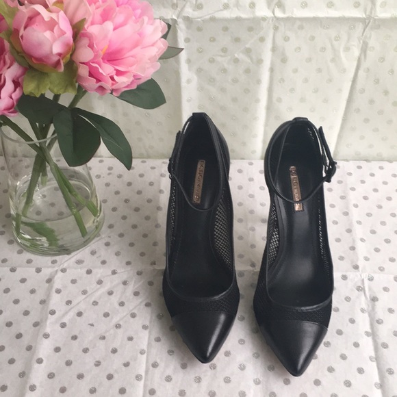 bcbg cynthia pump